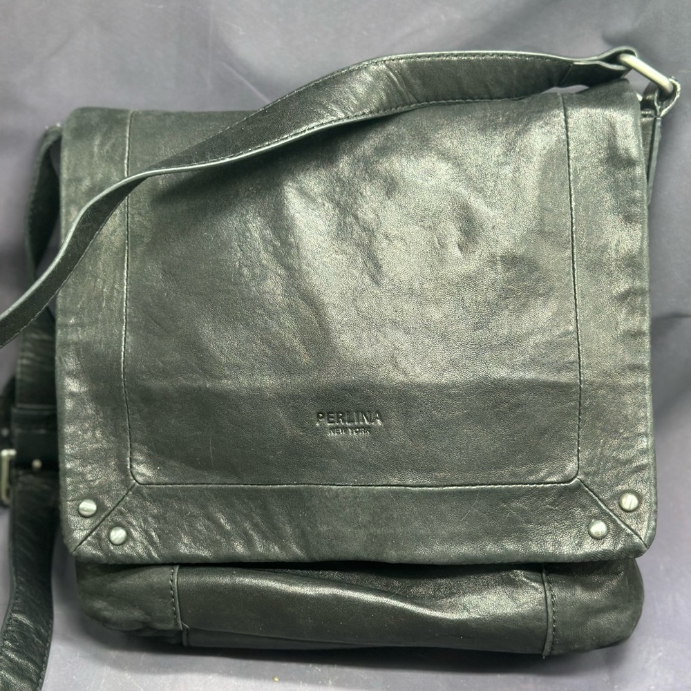 Vintage Perlina NY Soft Black Leather Crossbody Bag Animal Print Lined